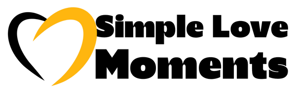 Simple Love Moments logo